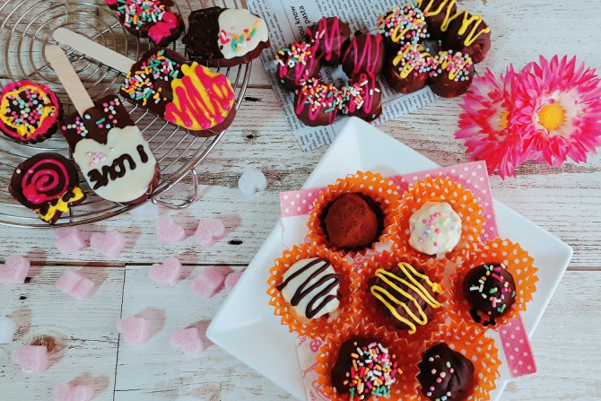 プレゼント おしゃれ チョコレート ギフト 神戸ファッションチョコレート4個入り インスタ映え 詰め合わせ 可愛い : チョコレート専門店マキィズ -通販 - Yahoo!ショッピング