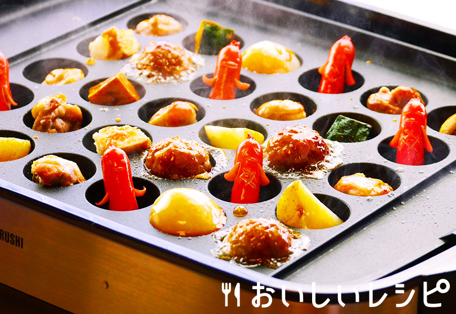 今日は たこ焼きパーティー 🐙✨ タコパは2022 1 15以来❣️ インスタのごはん記録は便利〜 過去投稿を見て2年ぶりだとわかった👀✨いつも色々な具材をちょこちょこ揃えて 変わり種たこ焼きを作るのが楽しい✨ もち明太チーズが一番美味しいな😋💕 子供達は永遠と2時間も