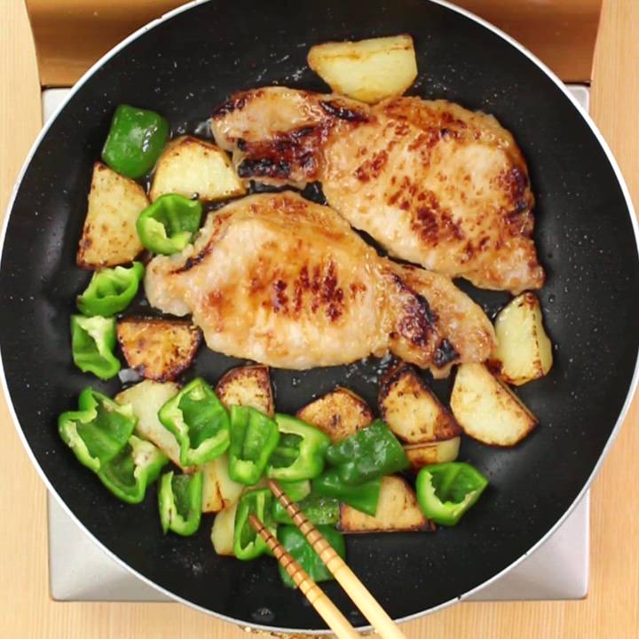 感動のやわらかさ！豚ロース肉の塩糀焼き