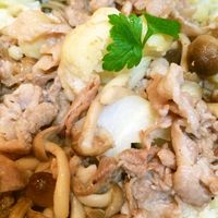 豚肉とじゃがいもとカリフラワーとニラの焼き肉のタレ炒め毎日の塗り重ね