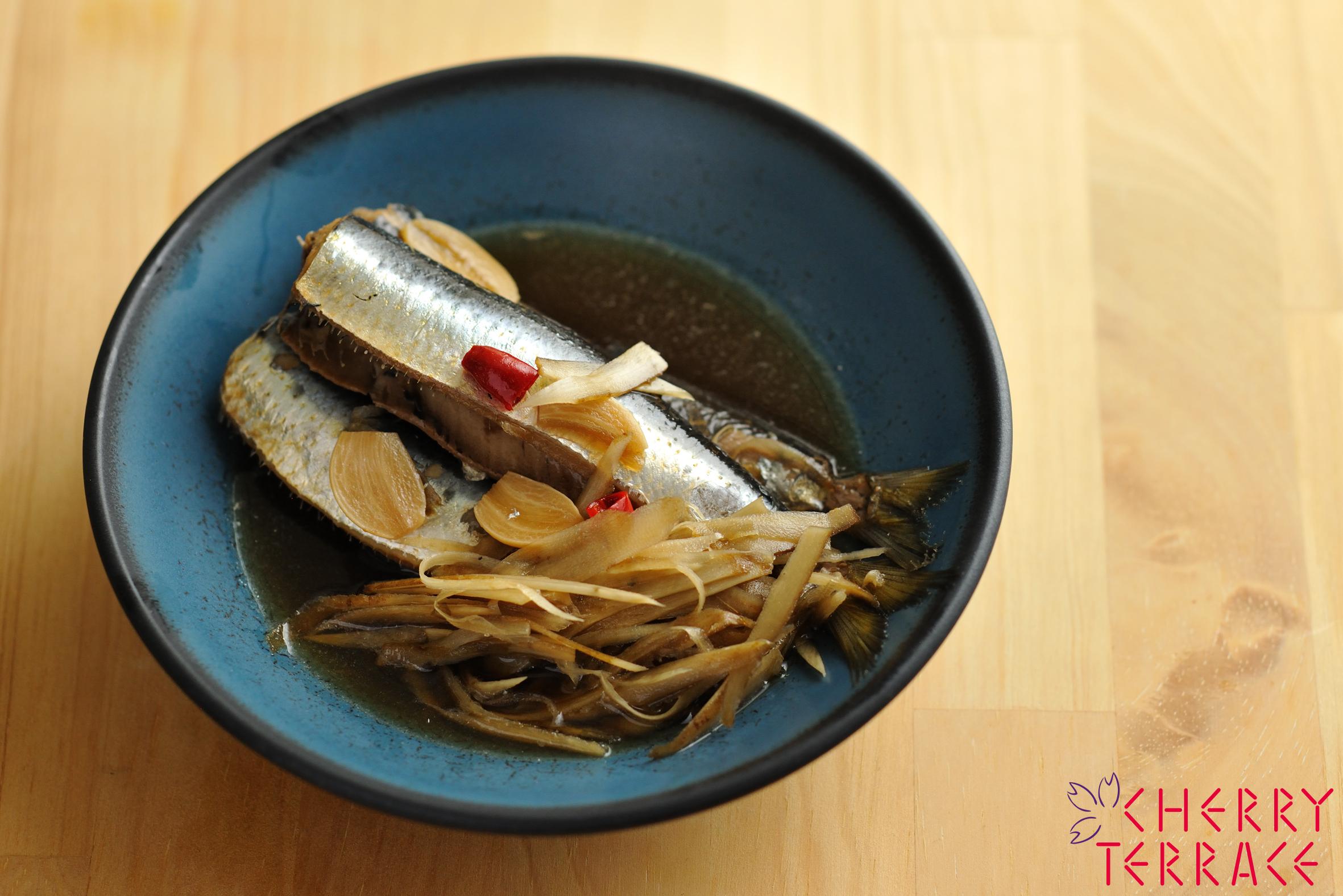 いわし煮付けの基本からアレンジまで！ショウガ煮や梅煮などさっぱり風味の簡単レシピも