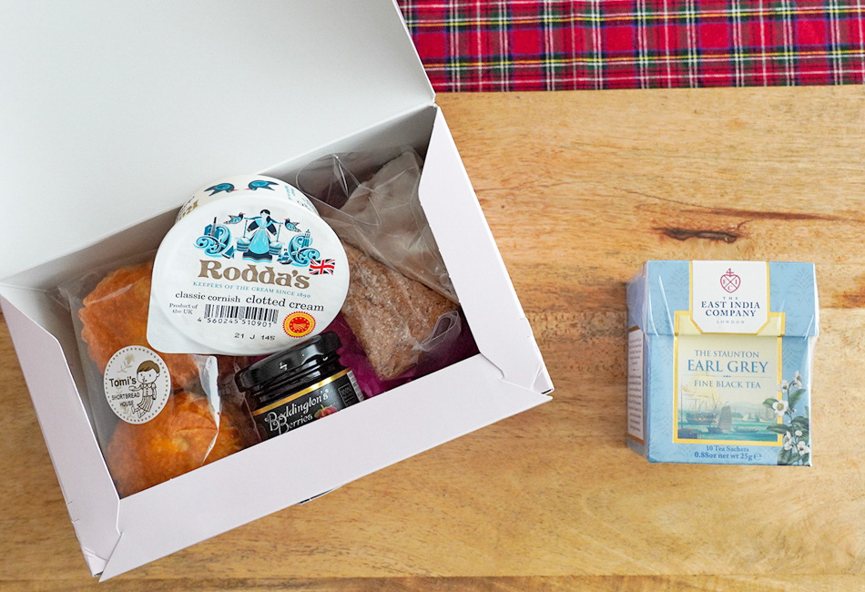 お家アフタヌーンティーでヌン活、手作りスイーツと簡単ティータイムFumiteaブログ~紅茶とお菓子