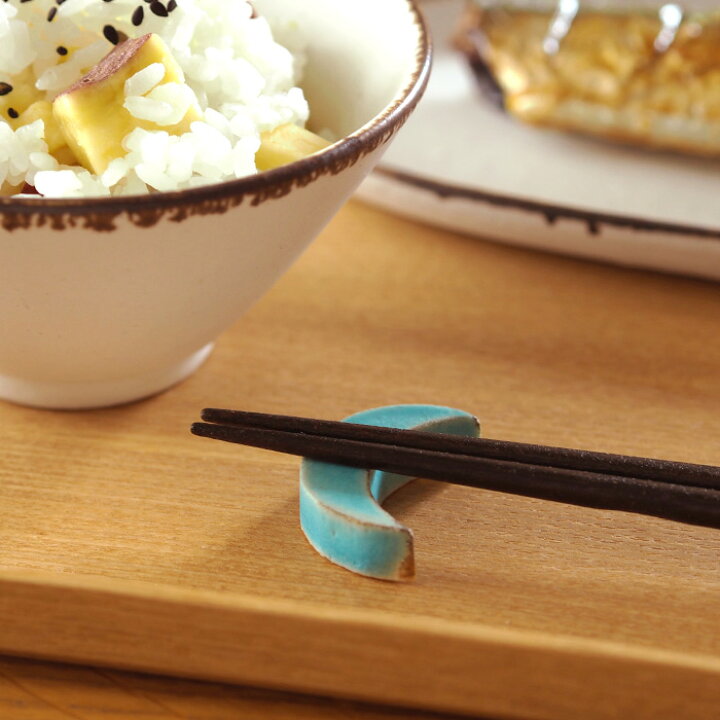 マナー編 お箸の持ち方と基本的なルールとどなび 様々なジャンルのクーポンが見つかる、使える、得するサイトとどなび様々なジャンルのクーポンが見つかる、使える、得するサイト