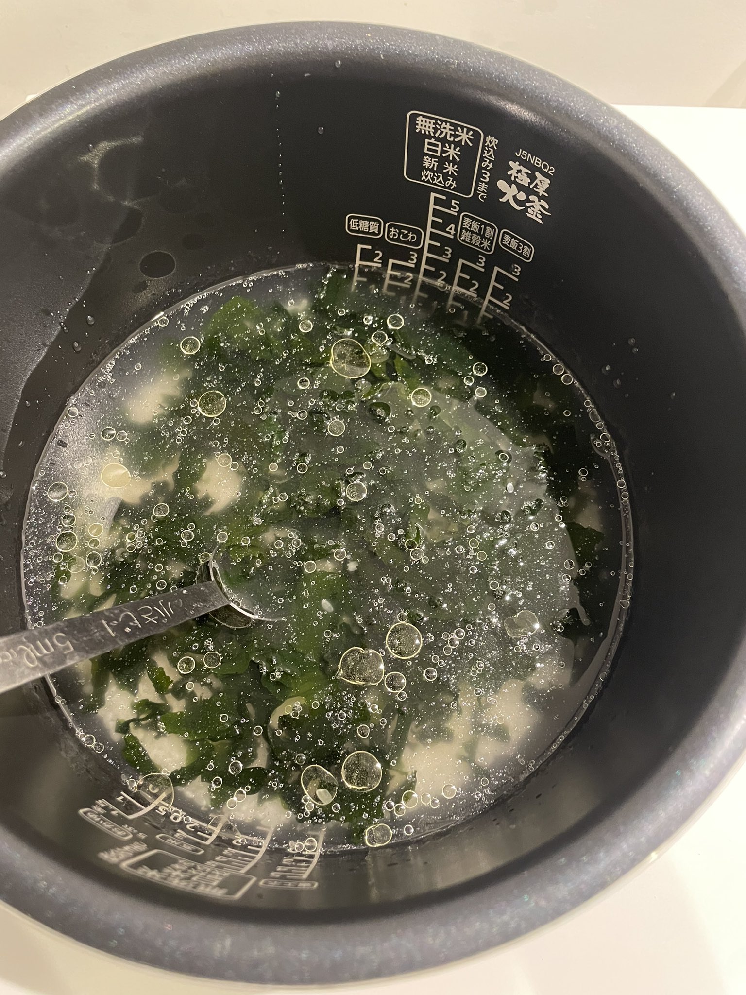 基本からアレンジまで！思わずつくりたくなる「わかめご飯 白だし」のレシピ集クックパッド