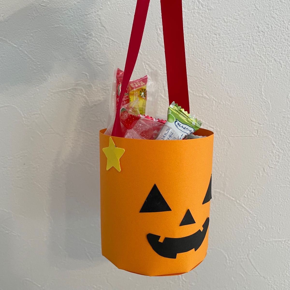 牛乳パックと折り紙で作るハロウィンバッグ♪お菓子を入れたり飾れるよハンドメイドの作り方・アイデア暮らしニスタ