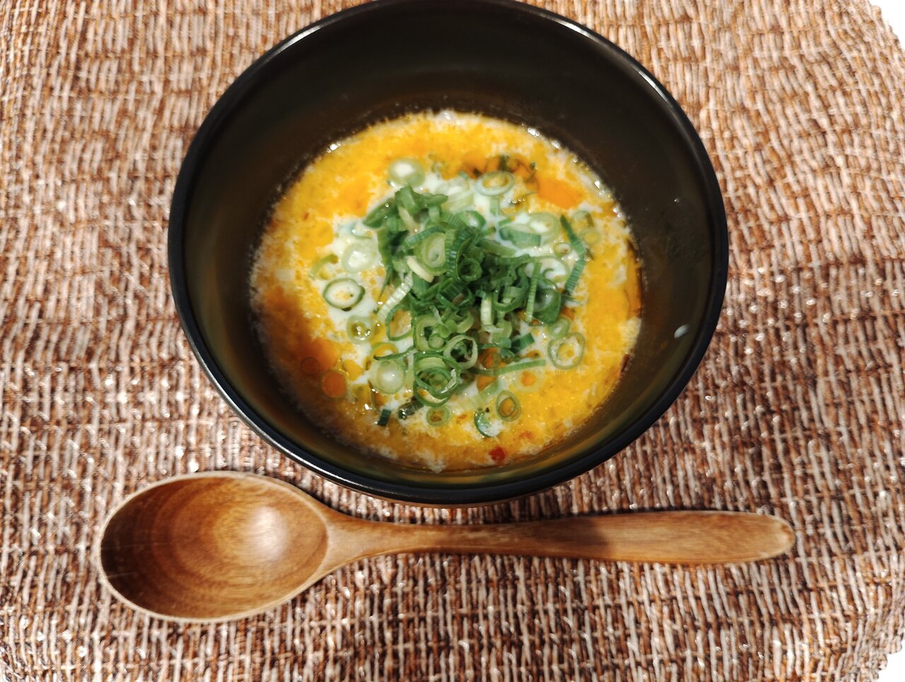 リュウジさんのレシピ再現 「脂肪燃焼にんにくスープ」で夏の疲れを吹き飛ばすantenna アンテナ