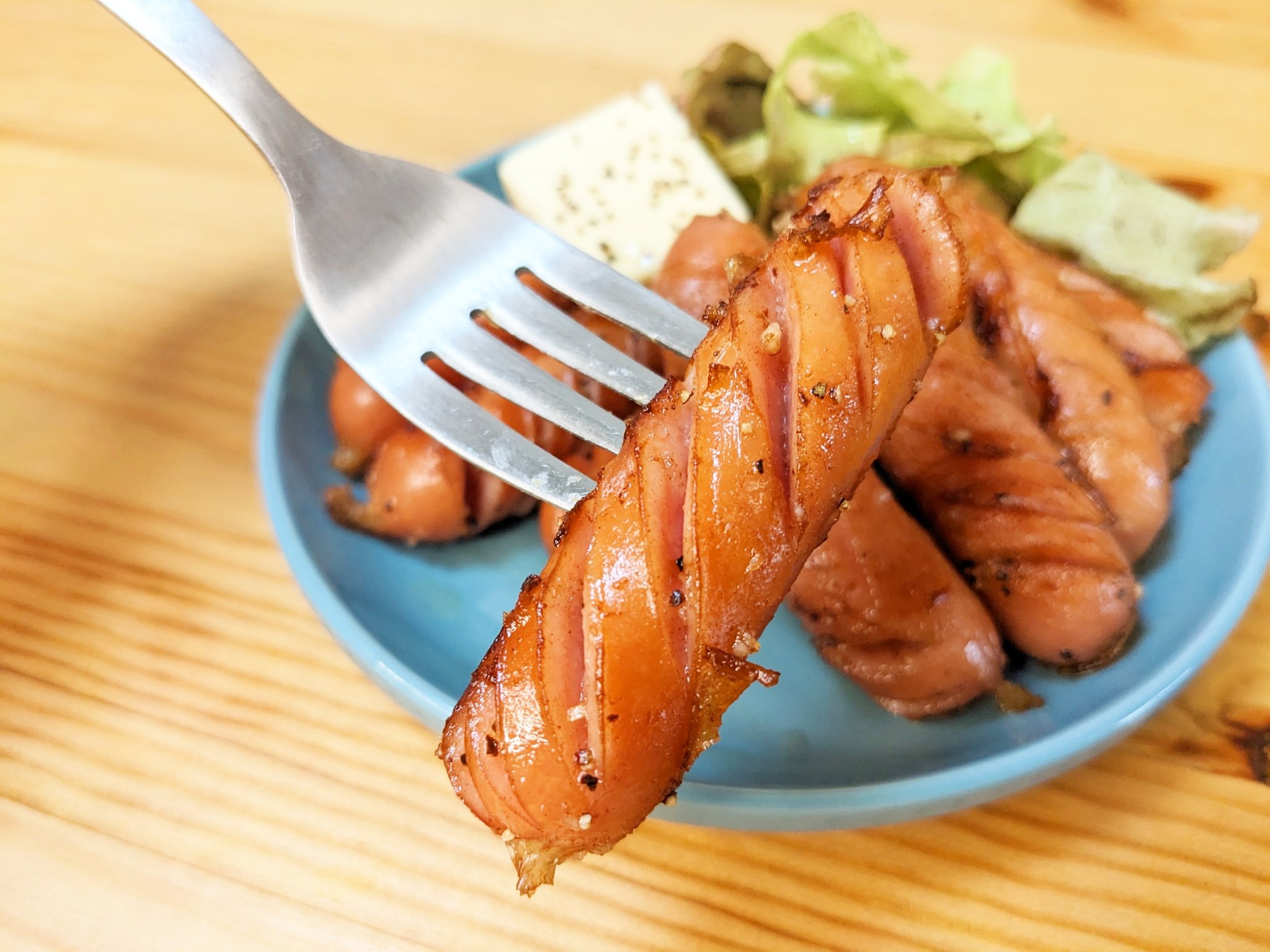 ウインナーだけで作る3種の簡単おかずレシピ。お弁当やおつまみに大活躍 1ページ目セブンプレミアム公式