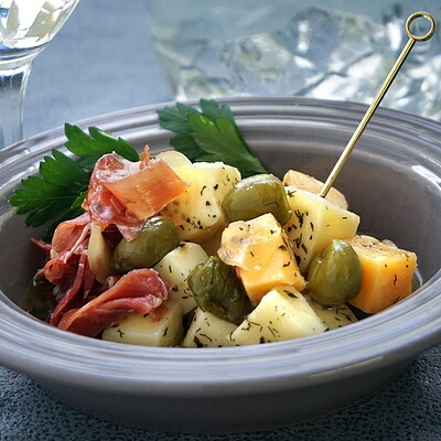 成城石井 ヨーロピアンチーズプラッターの感想・クチコミ・値段・価格情報 もぐナビ