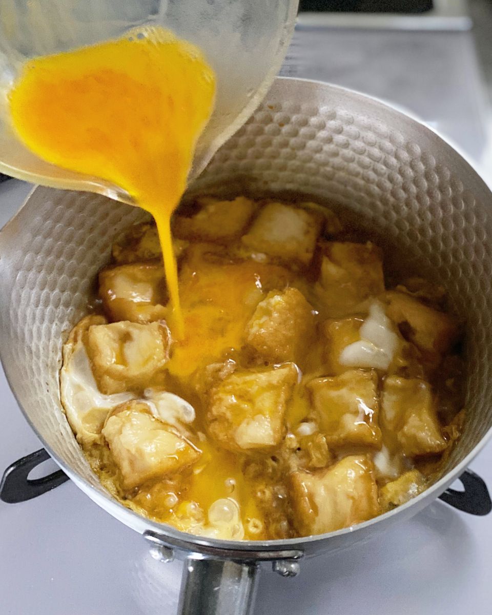 簡単節約！めんつゆの厚揚げ卵とじ丼 包丁いらず