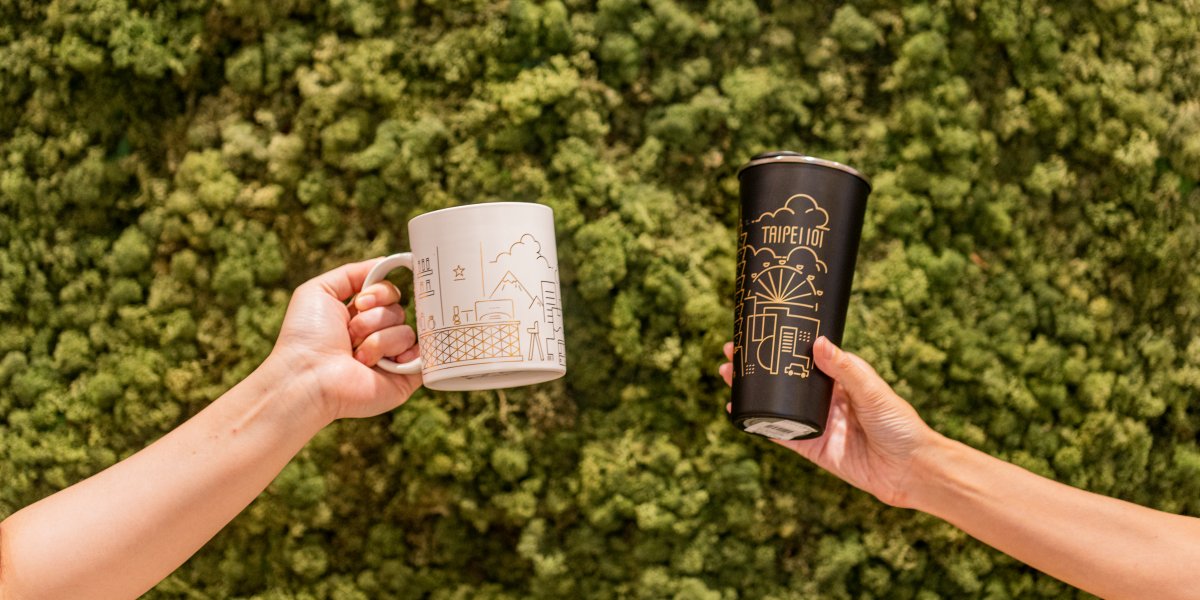 スタバタンブラーの使い方って？コーヒー好きなら1つは欲しいアイテムの選び方MERY