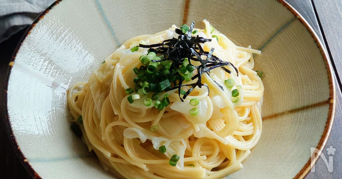 ねぎ塩ベーコンパスタ - 料理研究家リュウジのバズレシピ.com