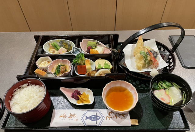 名店の絶品貝料理 京都「京料理かじ」の『ホタテ貝』を使用した一品 - 料理王国