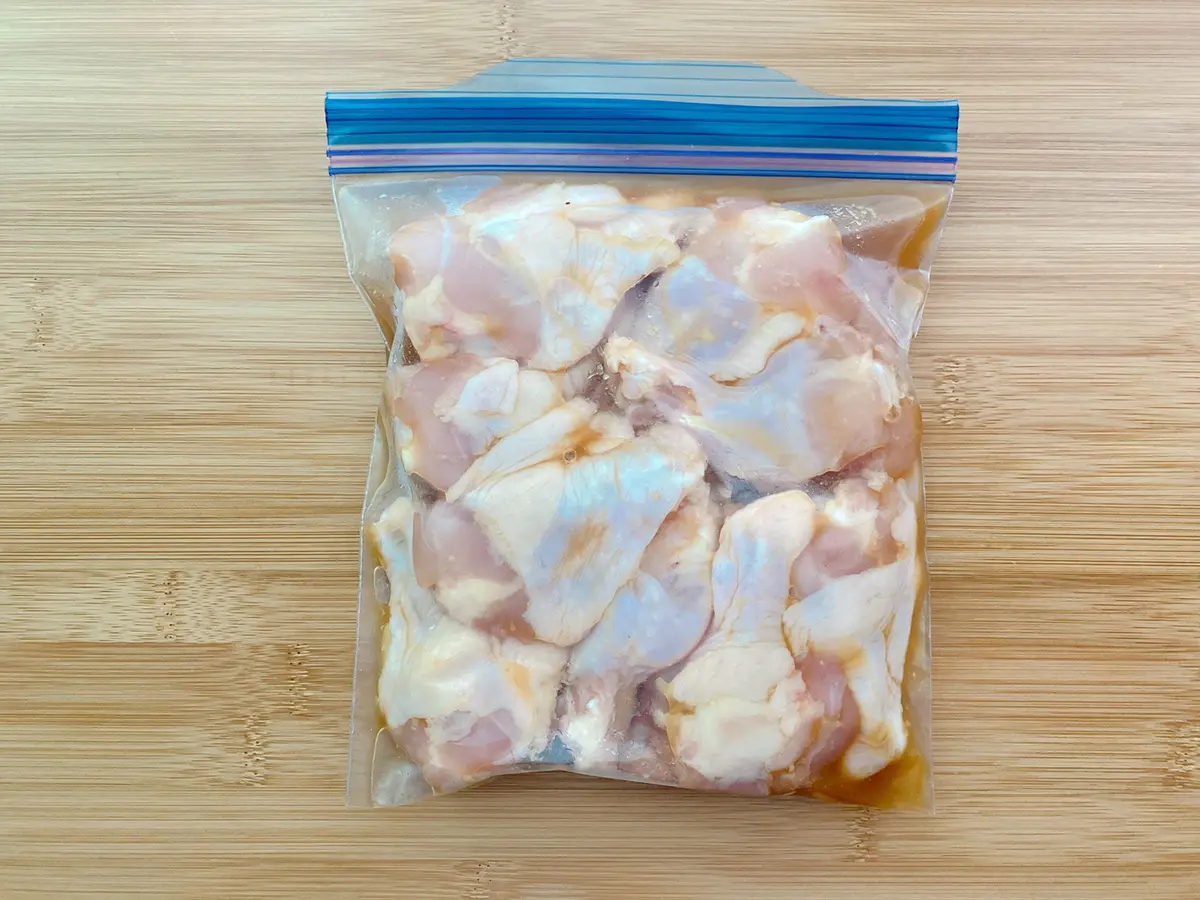 鶏肉の臭み取り！安い鶏肉でもOKな臭みをなくす鶏の唐揚げレシピ