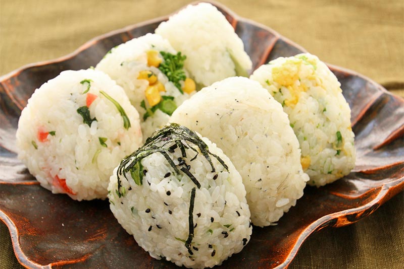 具材もう迷わない！ 🍙混ぜご飯おにぎり17選 - Chef JA Cooks
