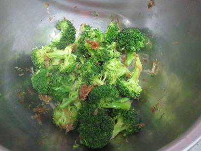 ブロッコリーとちくわの和風マヨネーズ和え