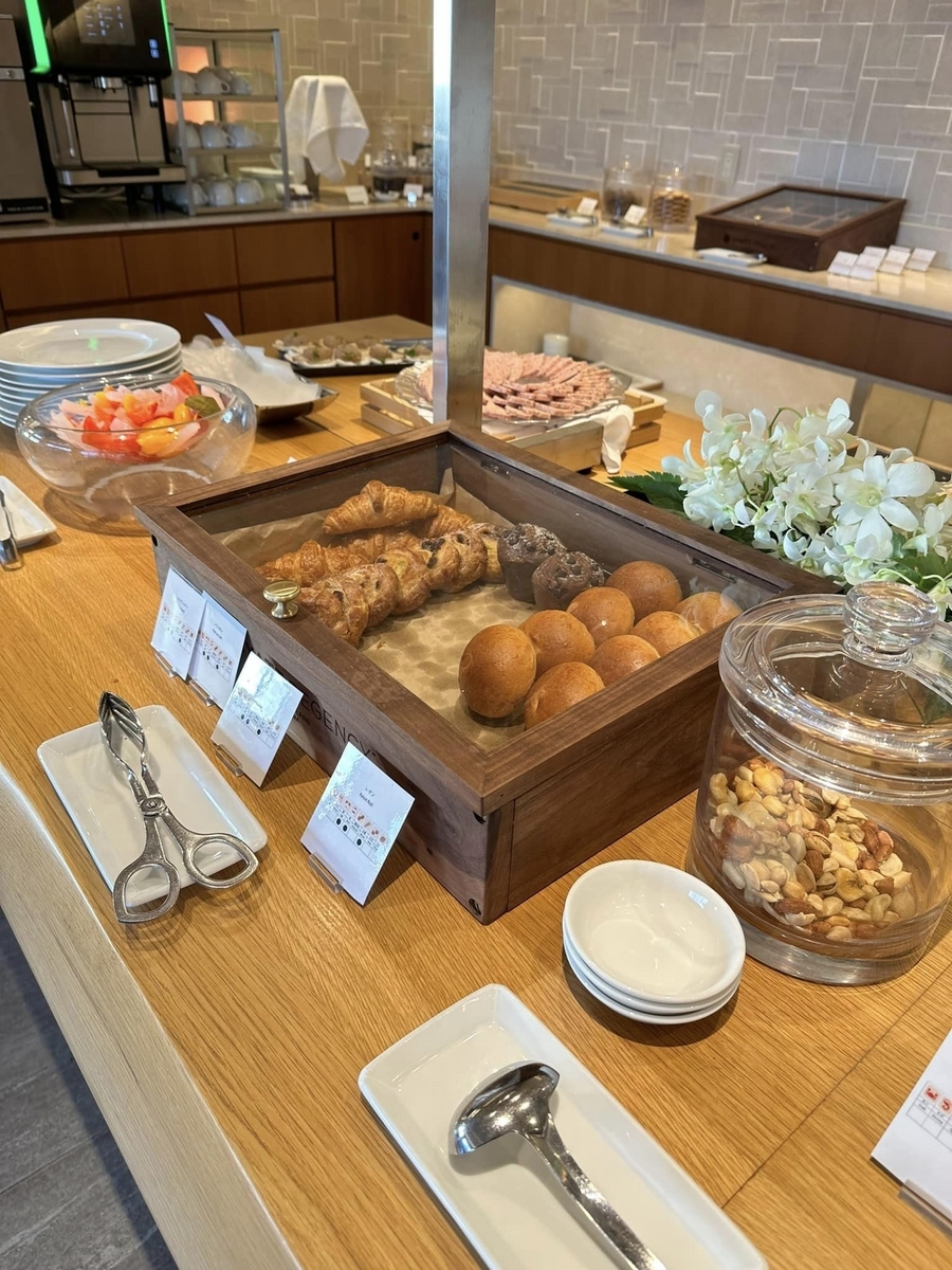 HYATTハイアットグローバリスト特典宿泊券無料朝食クラブラウンジスイート可グランドハイアット福岡リージェンシー瀬良垣那覇セントリック