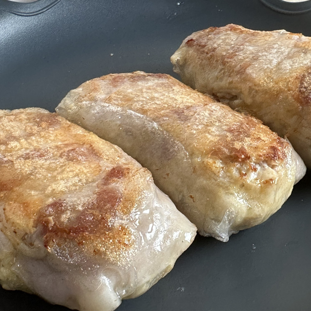 包む手間なし・もどす手間なし♡ライスペーパーで納豆餃子 - ごはんの秘密