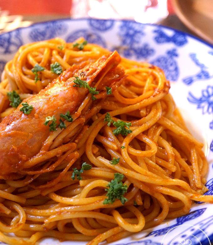 殻ごと食べられる♪赤エビのからあげ