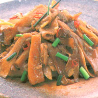 ごぼうの“シャキッ”がアクセント！作り置きにおすすめ「ごぼうと鶏の甘酢炒め」 もあいかすみ ラクウマレシピ1 1女性セブンプラス