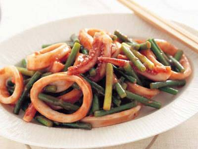 にんにくの芽とイカのオイスターソース炒め by 冷凍野菜料理研究室クックパッド簡単おいしいみんなのレシピが392万品