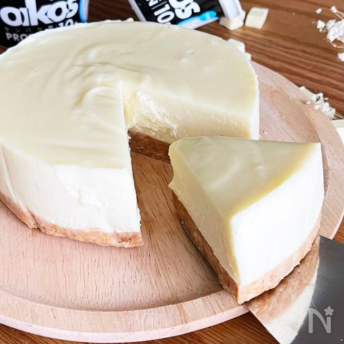 混ぜて焼くだけ！ヨーグルトケーキ