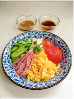 夏野菜たっぷりごまだれ冷やし中華