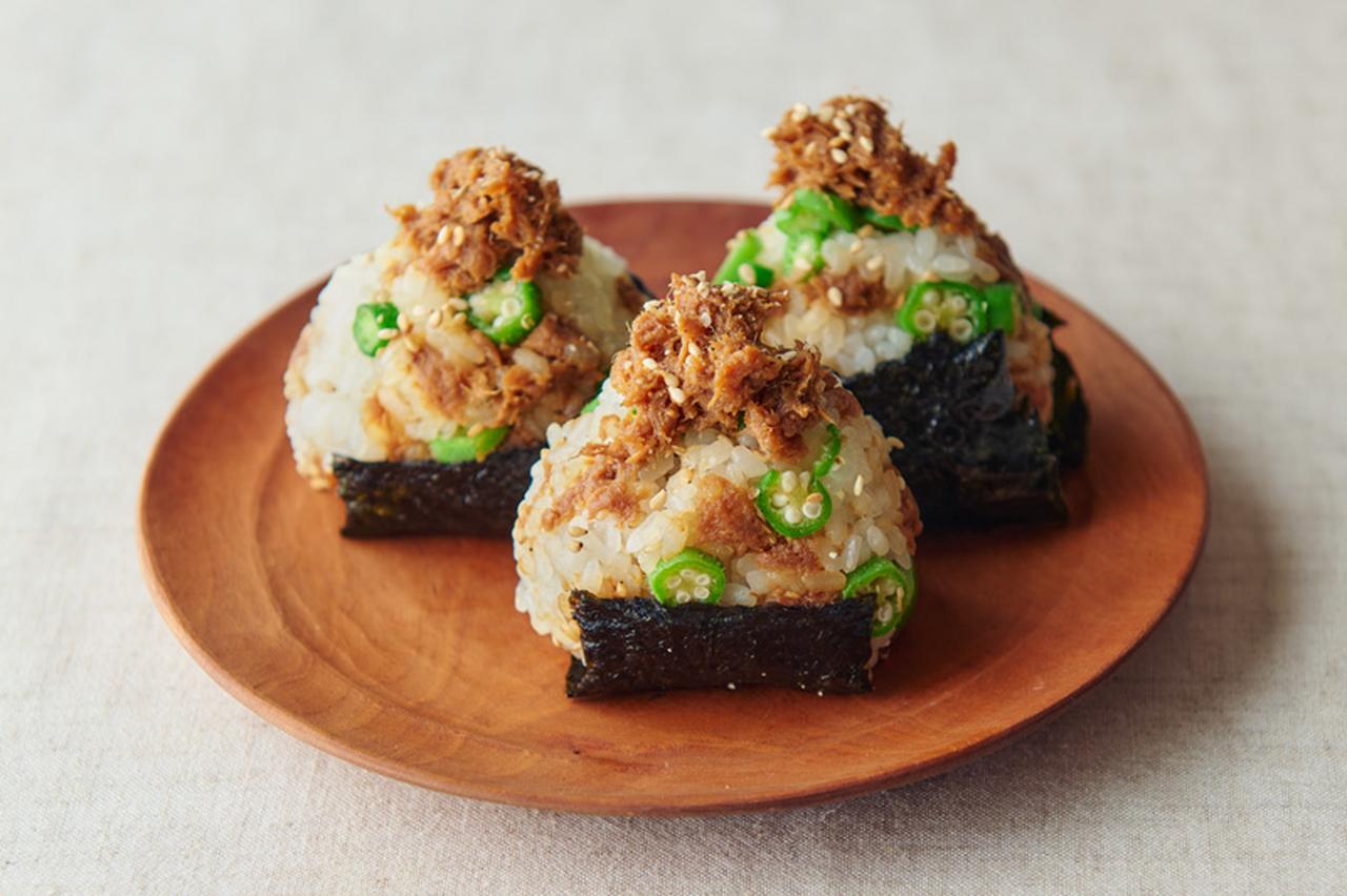 簡単でまねしたくなる新たなアイデア続々！おにぎりアレンジ最旬コレクションおうちごはん