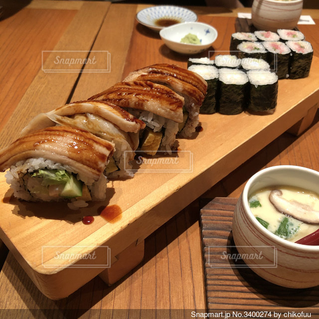 カリフォルニアロール あれこれ自由に巻いちゃおう♪カラフル・楽しいアイディアレシピキナリノ