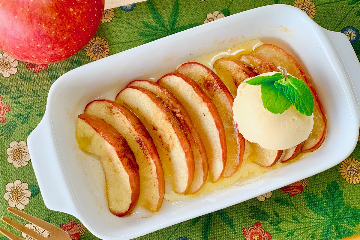 りんごのお菓子レシピ 11選フライパンやホットケーキミックス簡単♪焼きりんご、パイ、タルトなどりんごの人気お菓子レシピ。HugKum はぐくむ