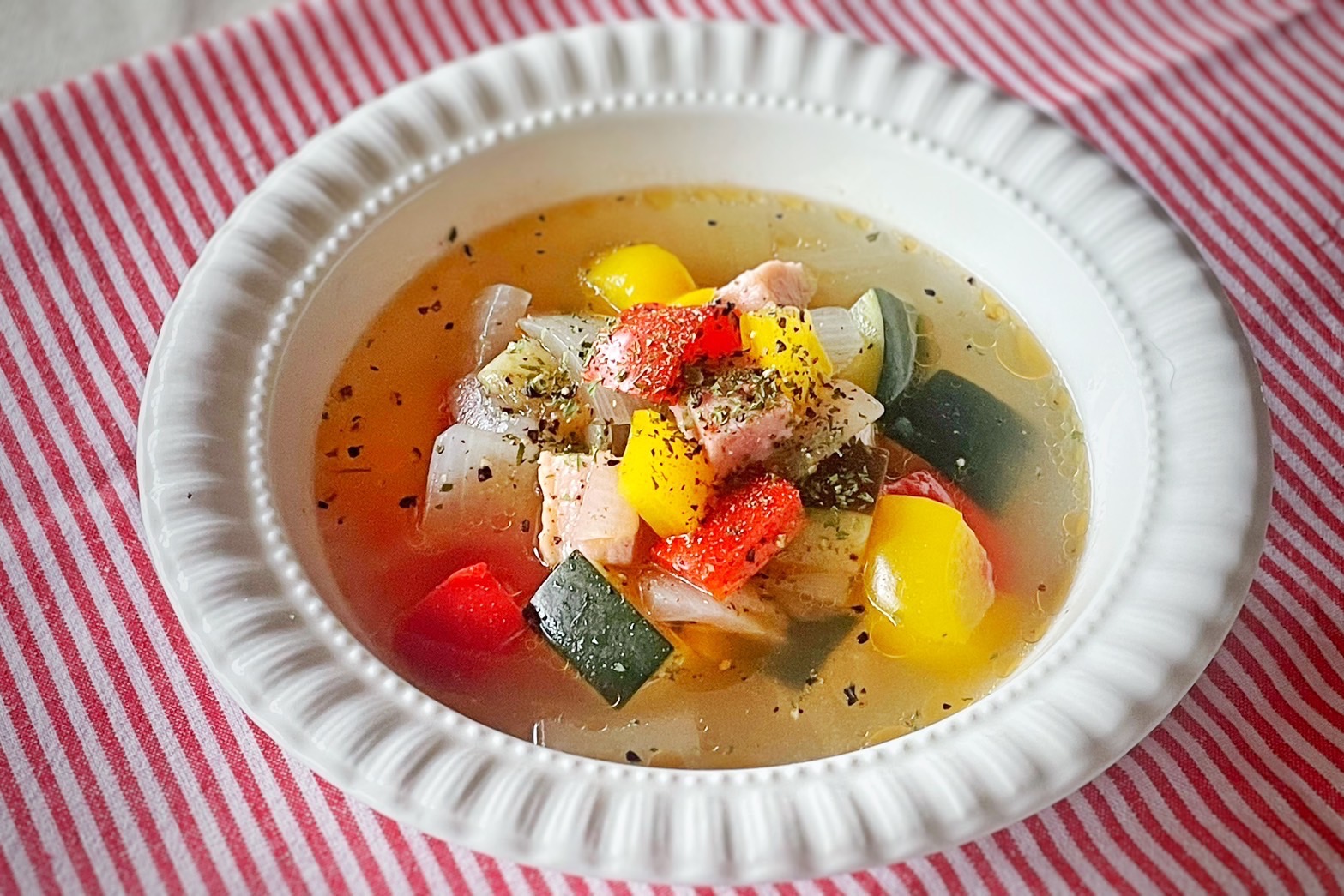 コンソメスープ