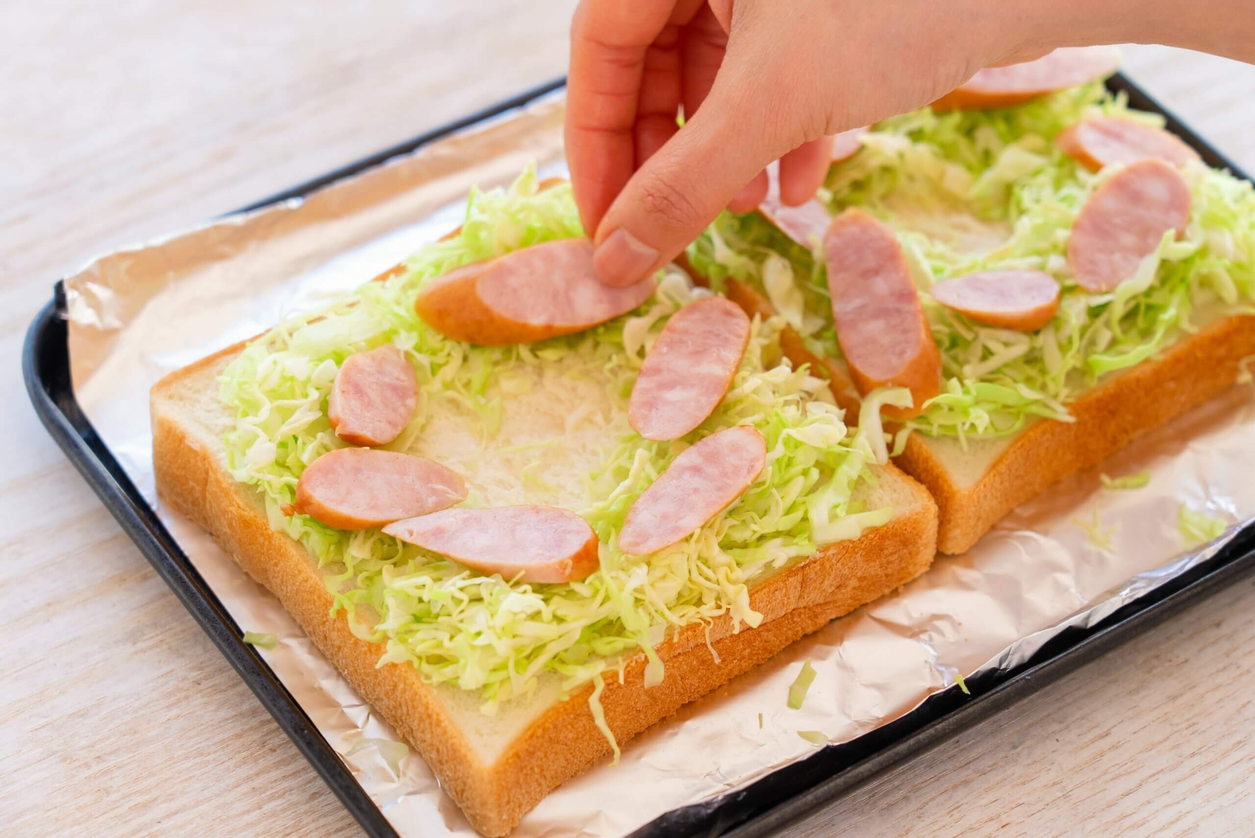 キャベ玉サンド」市販の千切りキャベツで簡単！ハム・ツナサンド・オム玉風にアレンジ自在！レンジで作るナポリタンも紹介・材料2つ節約レシピ・レンジパスタ- YouTube