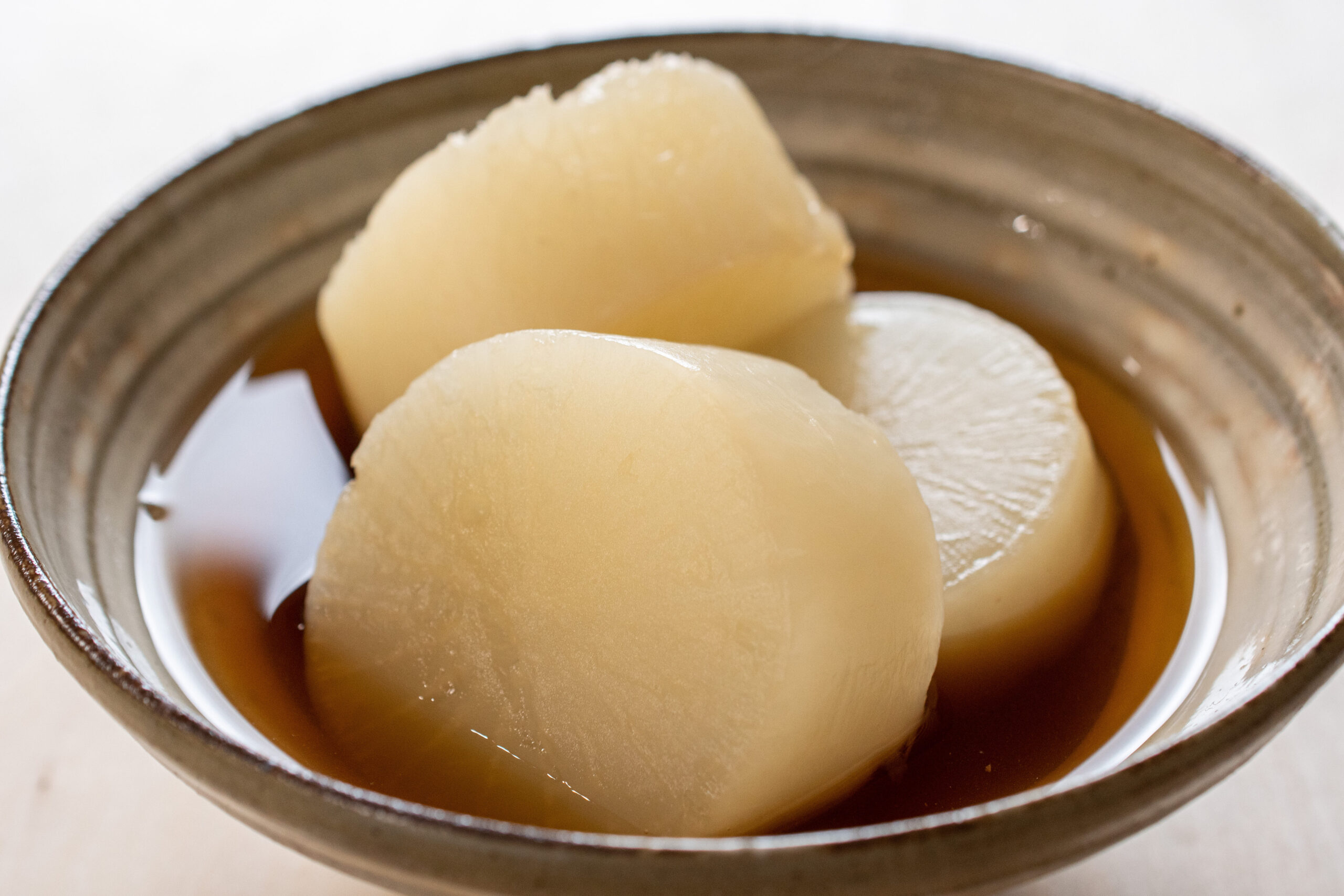 おでんの大根は電子レンジでやわらかく♪♪ レシピ・作り方 by ひよこピッピ - 楽天レシピ