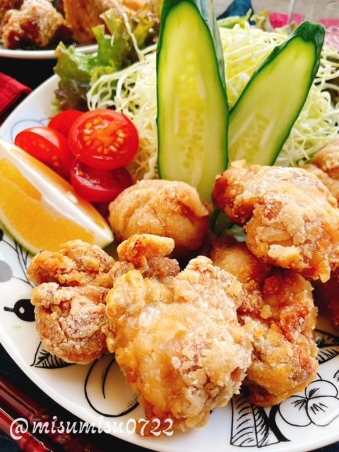 揚げずにジューシー！王道の唐揚げ