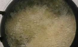 カニが泡を吹くのはなぜ・？カニにまつわる豆知識も紹介！ - ぐるため