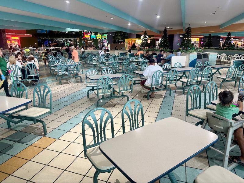 IHOP グアムプレミアアウトレット店は広々していて居心地が良いフル旅