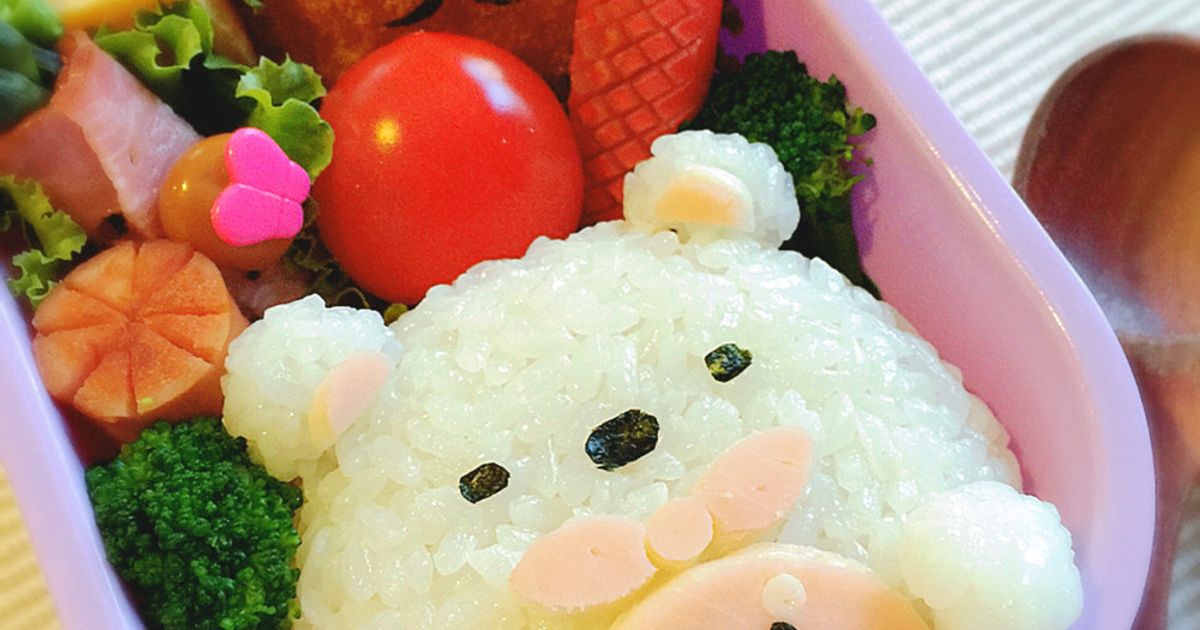 すみっコぐらし弁当 久しぶりに作った気がするすみっコ。娘のリクエストはざっそう マニアック〜 雑草だけだと寂しいのでねこも一緒に。 お弁当 は作ったけれど、長女の調子がイマイチでぐずぐずなので幼稚園はお休みすることに。今日は おうち弁当 お弁当を覗き見た次女