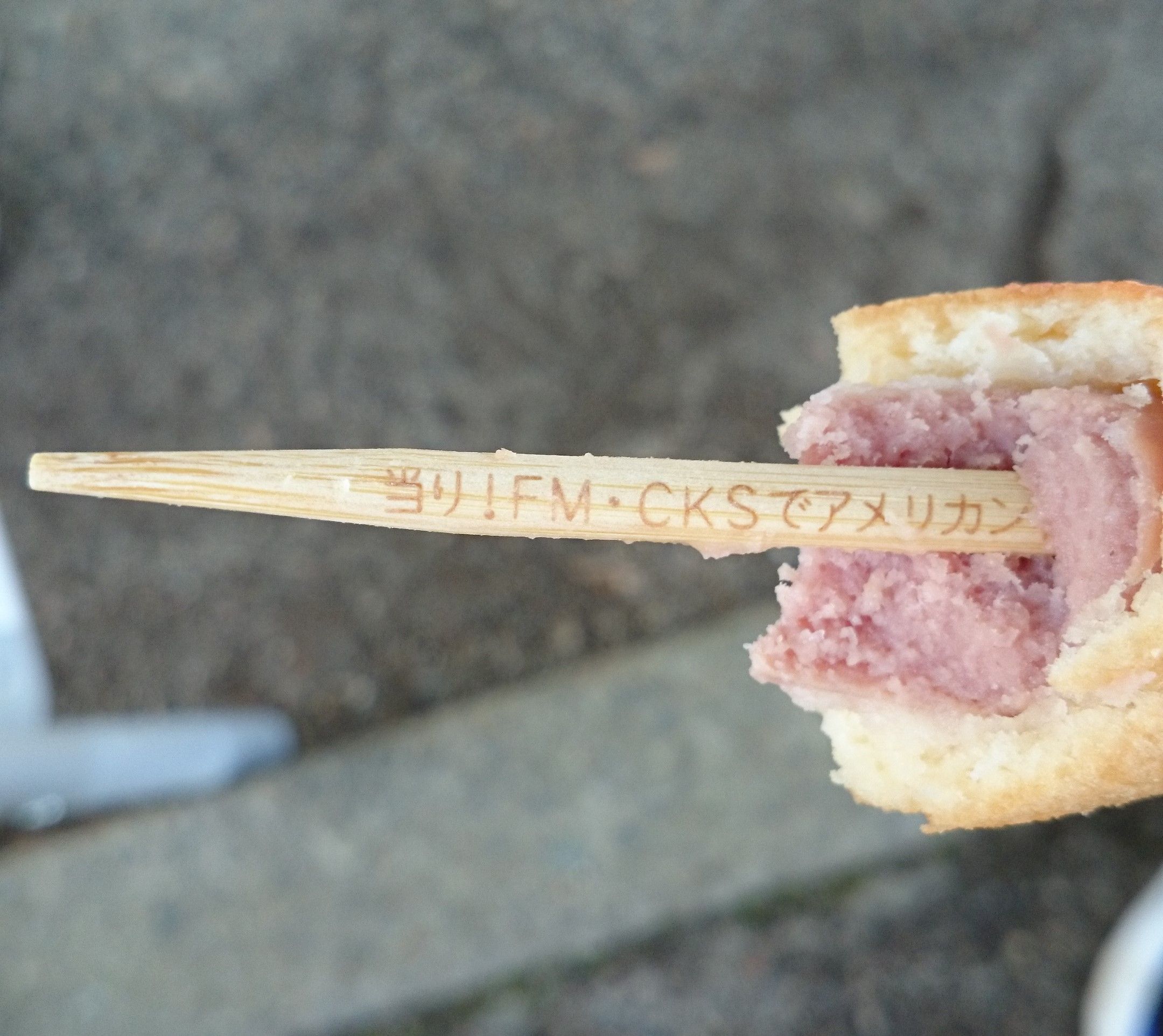 ファミリーマートの「鶏つくね串」は135円で値段以上！カロリーやアレンジレシピイチオシichioshi