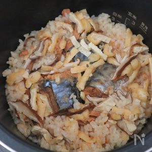 さばみそ煮炊き込みご飯ヤオコーレシピ by Cooking Support