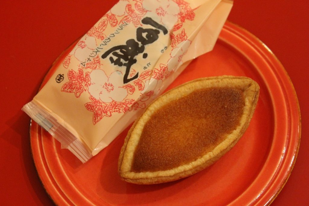 初めて食べた六花亭のお菓子あやめCafe