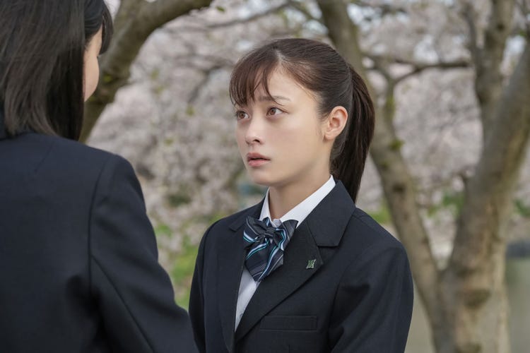 朝ドラ「おむすび」第8回 結 橋本環奈 が歩 仲里依紗 と比較されムカつくシネマトゥデイ