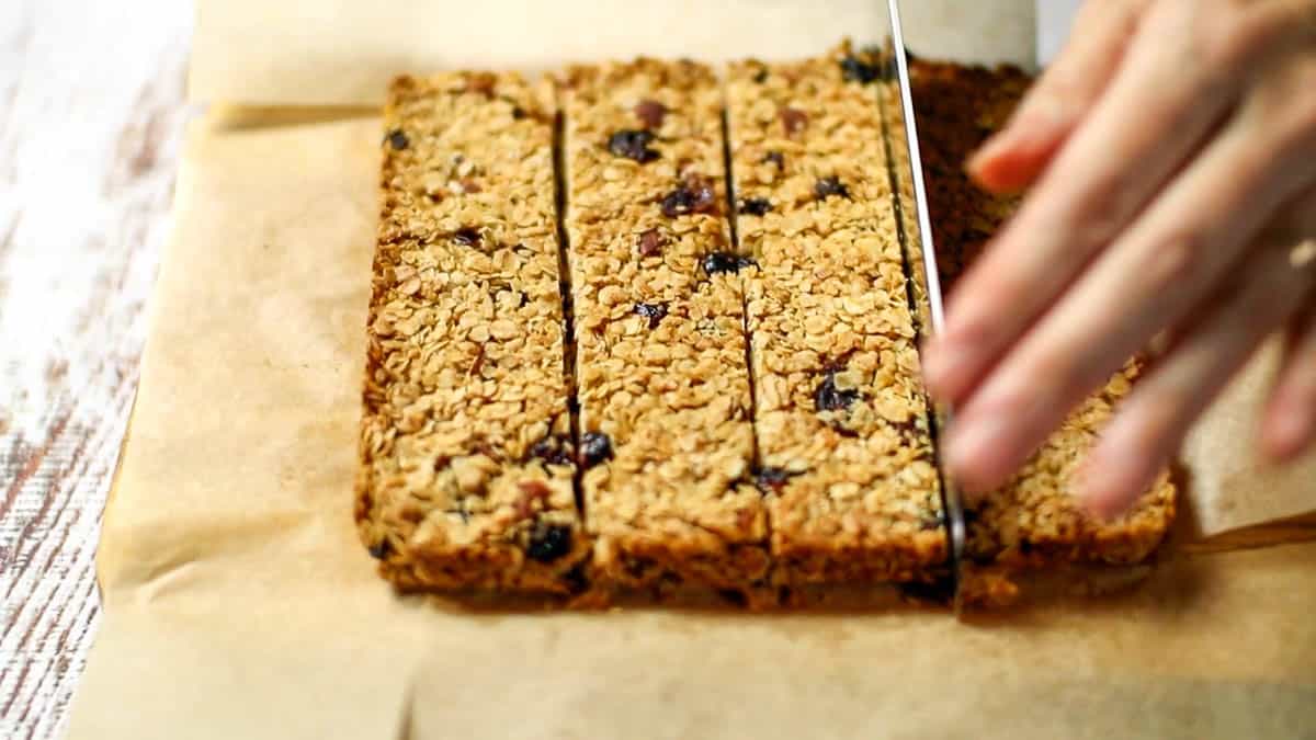 焼かない！グラノーラバー 油・砂糖不使用