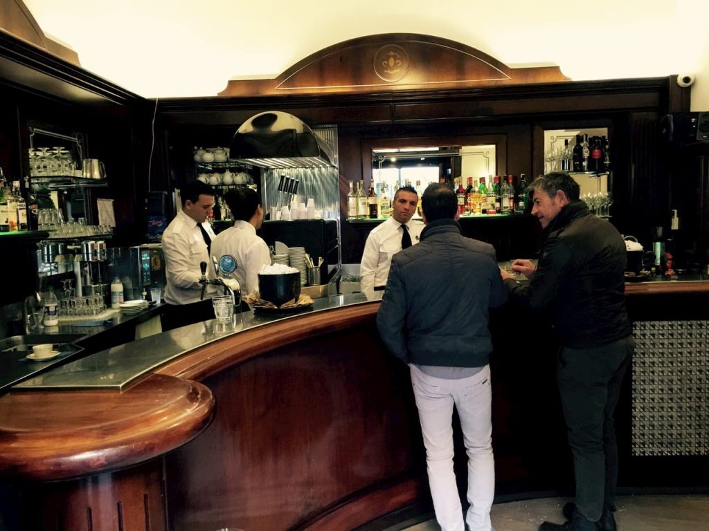 イタリアへ旅した気分が味わえる本格的イタリアンバール「1500 ミレチンクエチェント 」 -casa