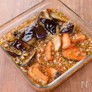 リュウジレシピ 甘酸っぱい玉葱ダレが染み染み～♡まるで冷たい油淋鶏風な「鶏なす南蛮漬け」作ろう！『あたらしい日日』こんな時代のニューノーマルな暮らし方。食と農、生活情報をお届けします