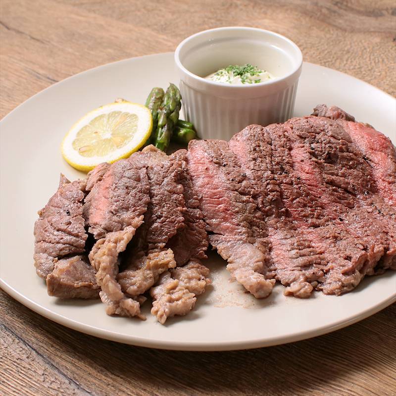 前日に漬け込み、当日焼くだけ！パストラミ風ビーフステーキくらし応援WEBマガジン いなげやエール