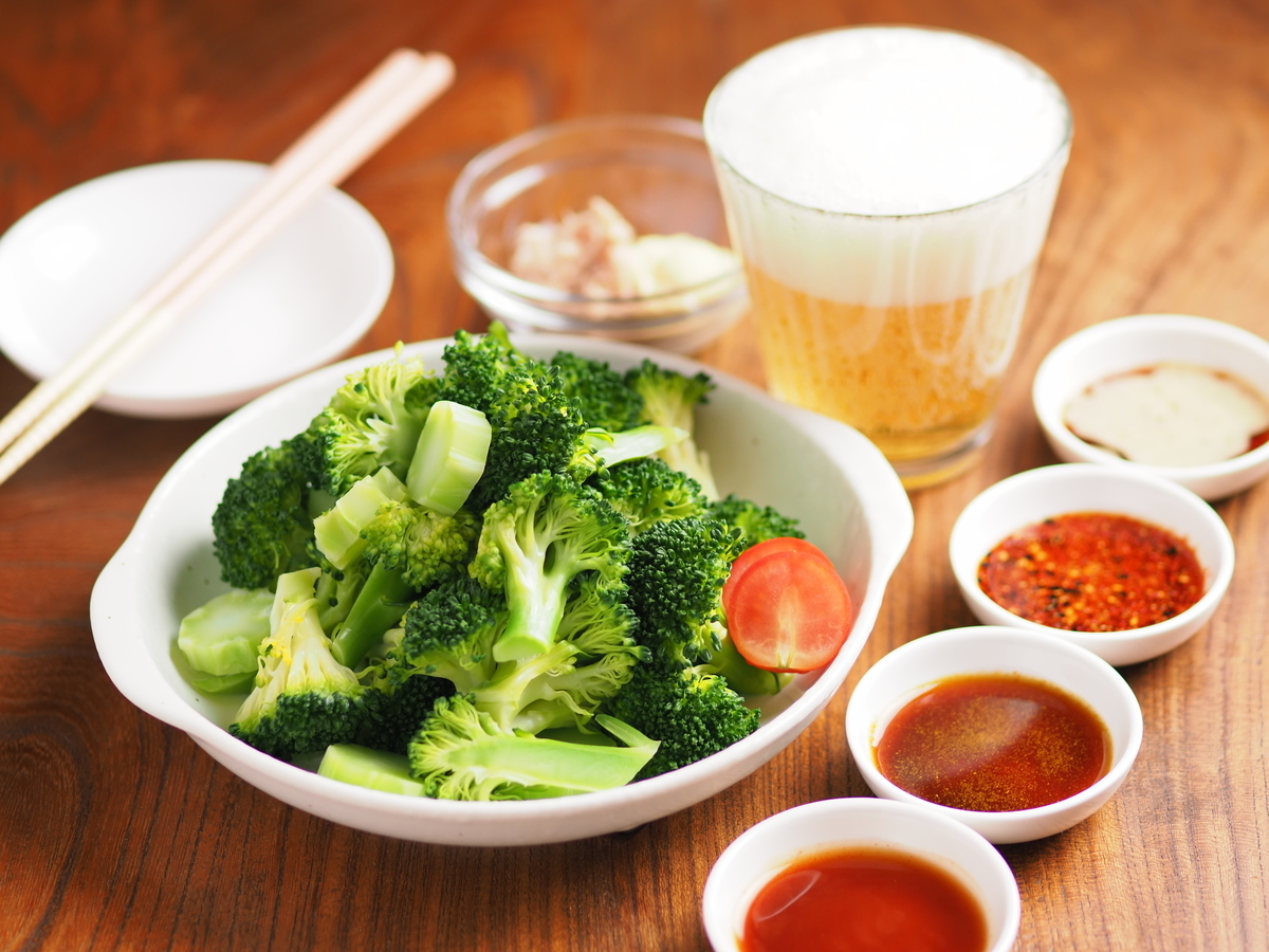 ブロッコリーの金富利バター炒め林久右衛門商店