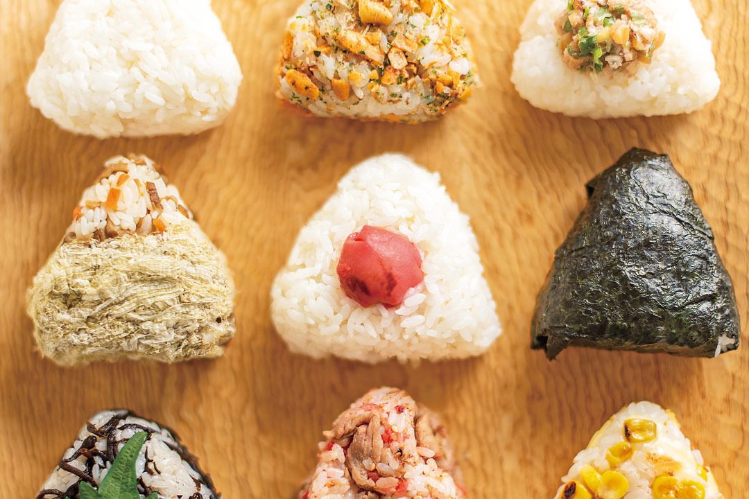 好きなおにぎりの具材」ランキング発表！2位は「ツナマヨ」、1位は 定番のアレ♡ - CanCam.jp キャンキャン