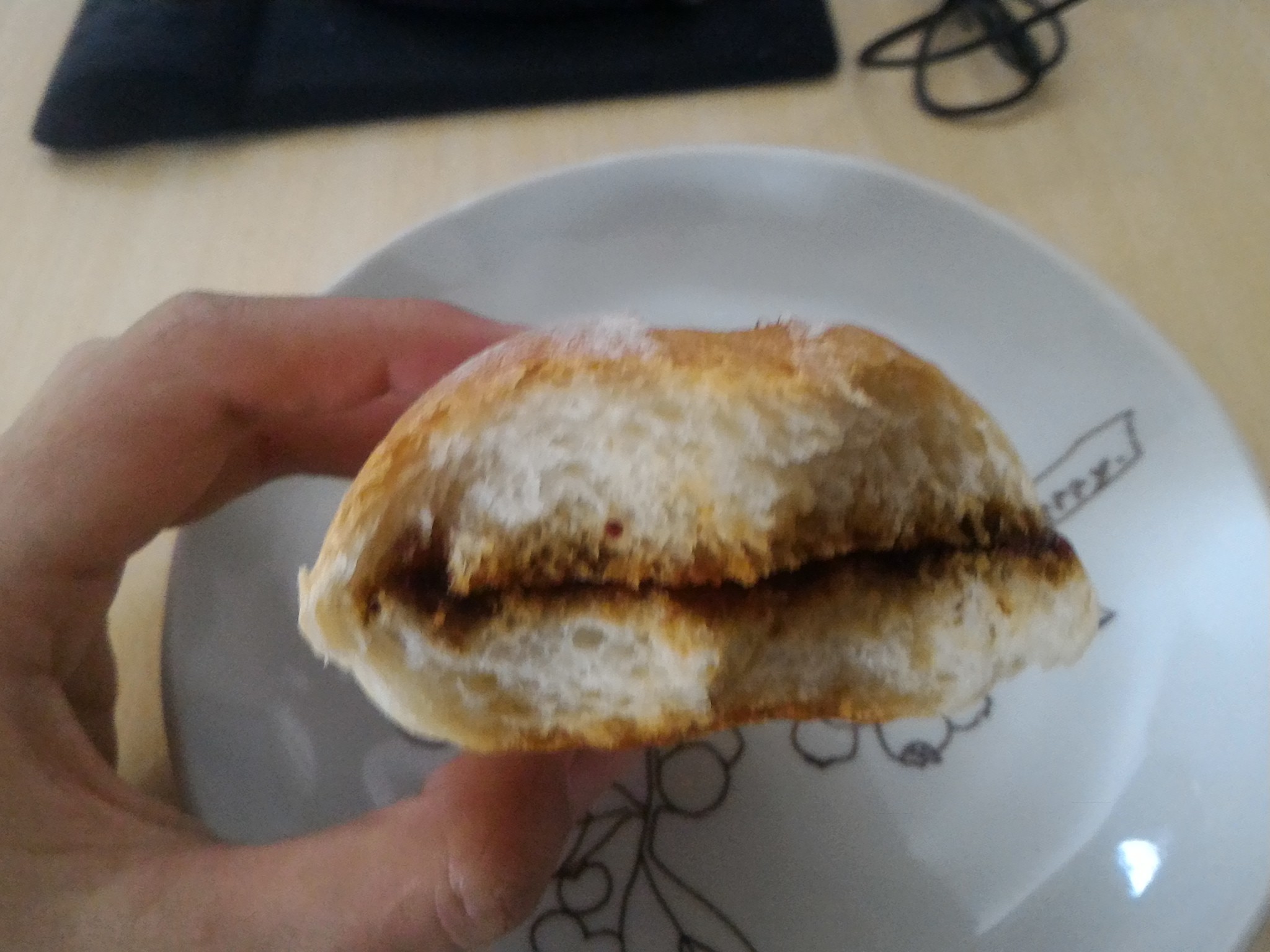 群馬はご当地パンの宝庫「みそぱん」「バンズパン」「ビスロール」を食べ比べカラふる -地方創生＆多文化共生マガジン