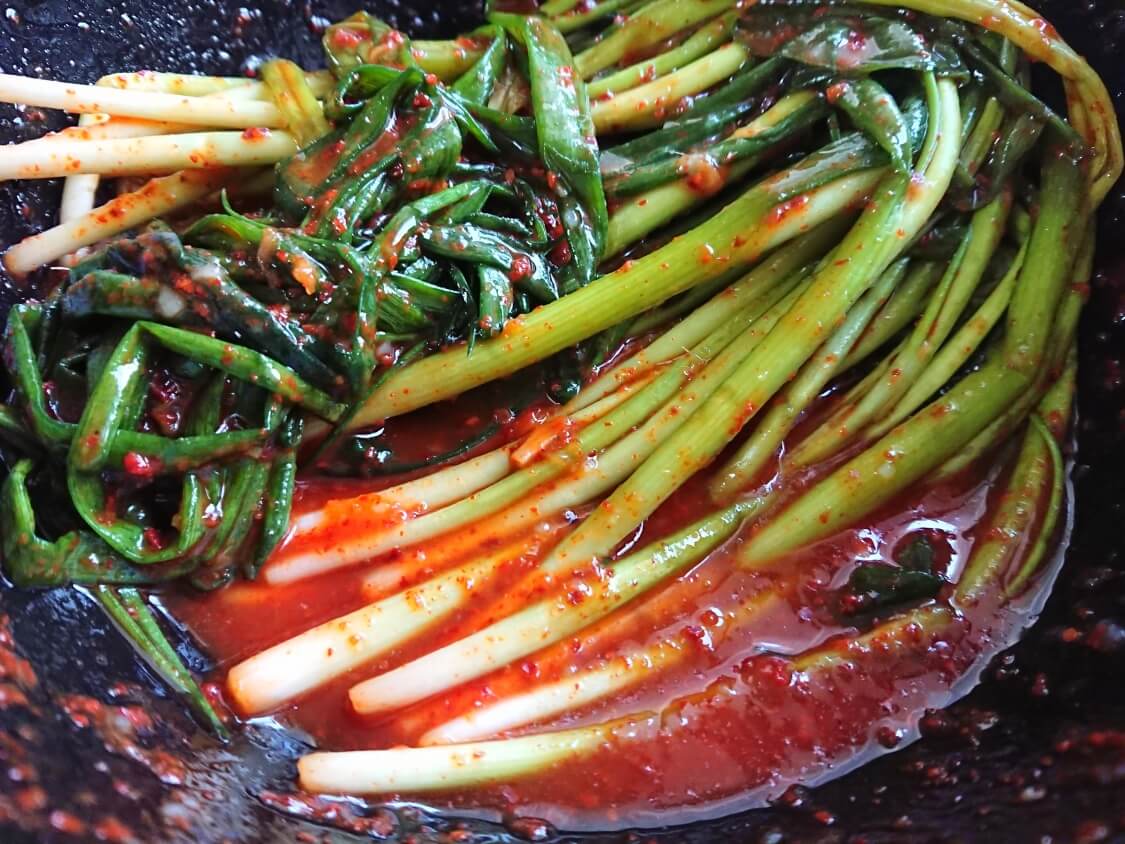 5分で完成！ねぎキムチのやみつき豆腐