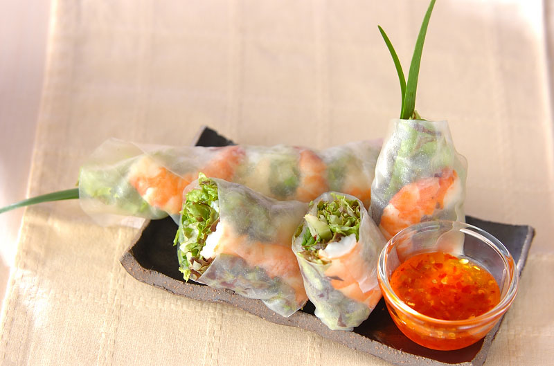 きゅうりとレタスの生春巻きアレンジレシピ味ひとすじ 永谷園