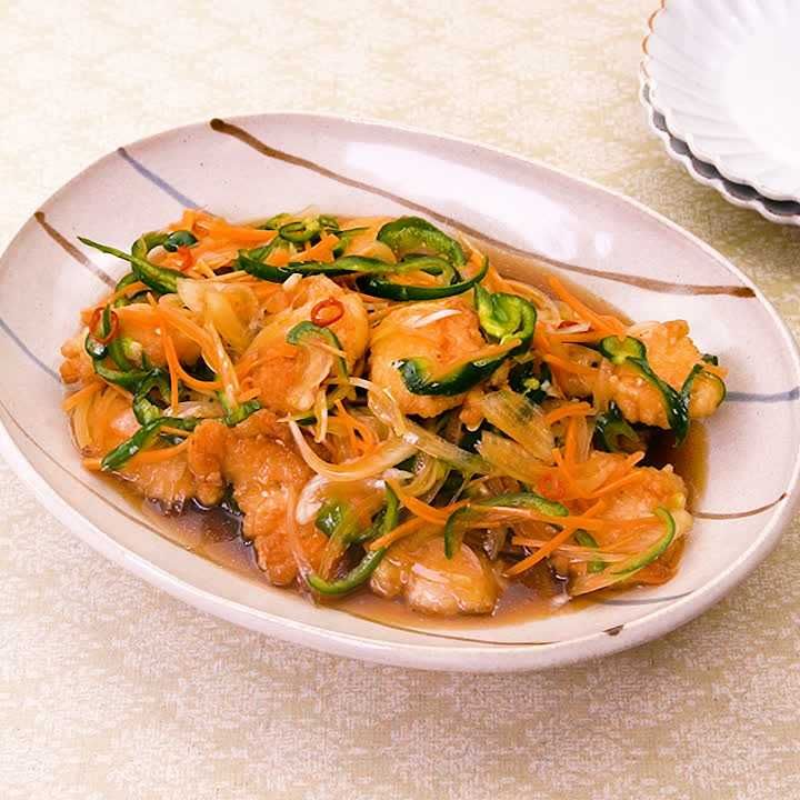 鶏むね肉とナスの南蛮漬け。めんつゆで簡単おかず！ごま油香る♪